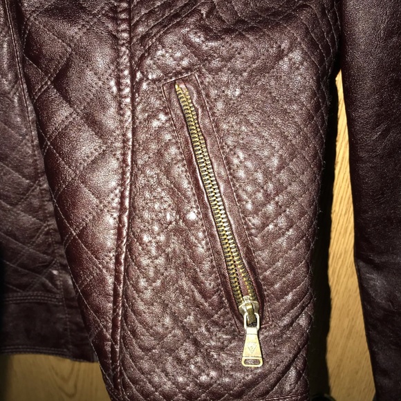 Guess leather jacket - Picture 7 of 7